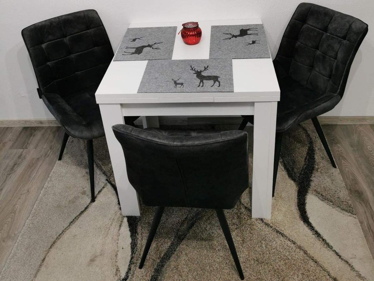 Hilde Apartment *